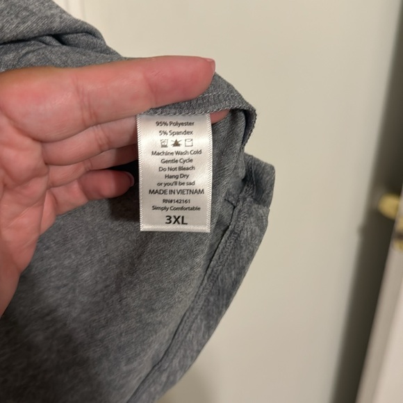 LulaRoe Randy - Picture 4 of 4